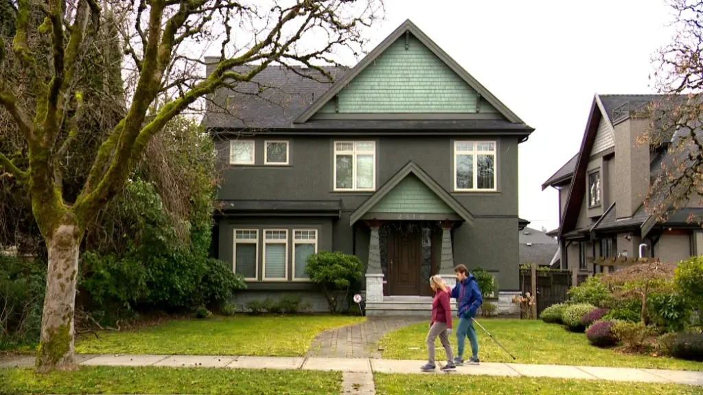 Finding Affordable Housing in Canada as an International Student 10 Affordable Housing in Canada | Khanna Immigration