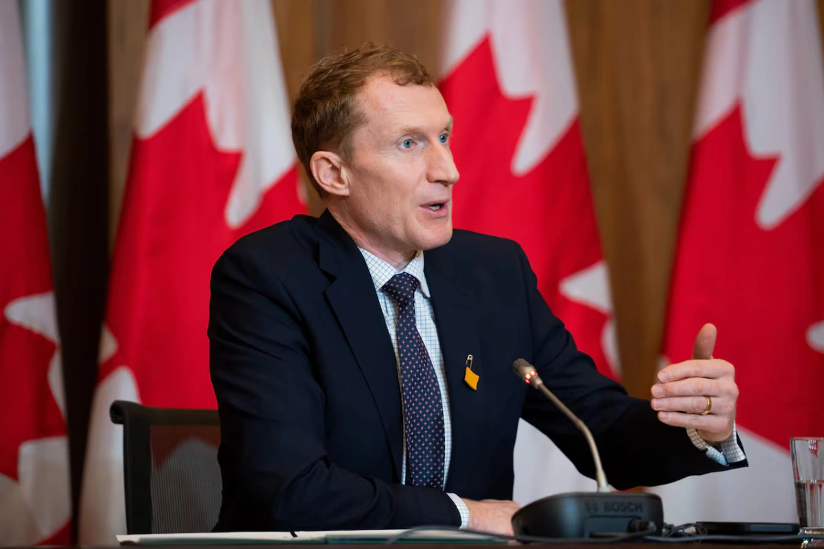 Government of Canada reduces Immigration Targets 9 Government of Canada reduces Immigration Targets