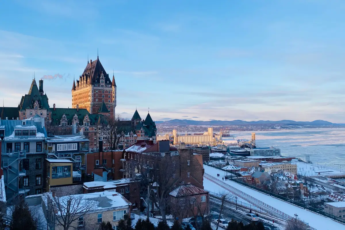 Changes to the Quebec Immigration Levels Plan for 2025 9 Changes to the Quebec Immigration Levels Plan for 2025